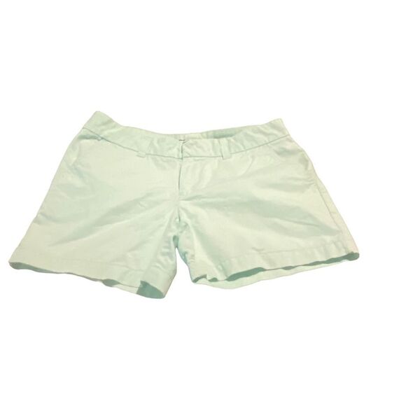 Tommy Hilfiger size 4 shorts excellent  condition like new - Picture 1 of 2